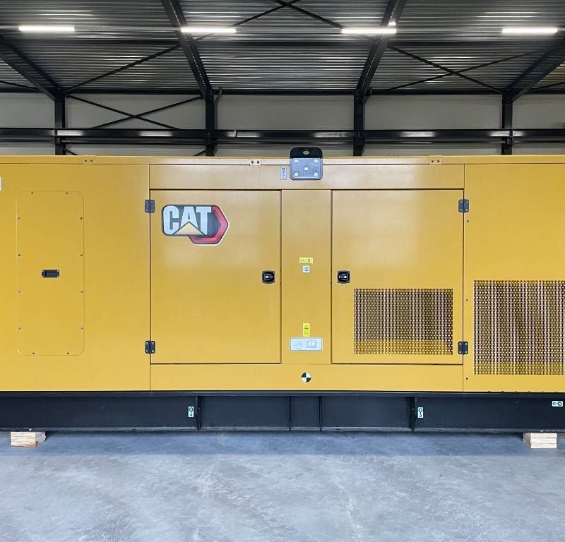 Agregat prądotwórczy CAT DE550E0 - C15 - 550 kVA